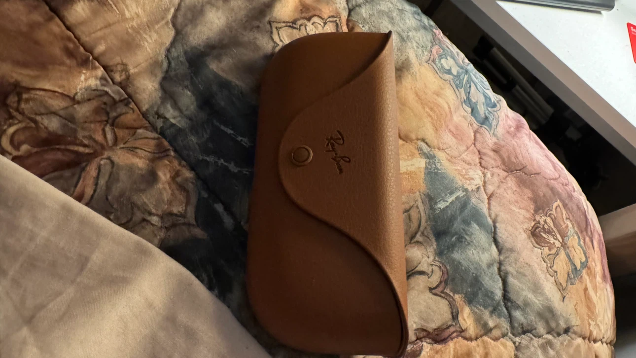 Meta Rayban Wayfarer Gen 2 .Good as new .no scratches