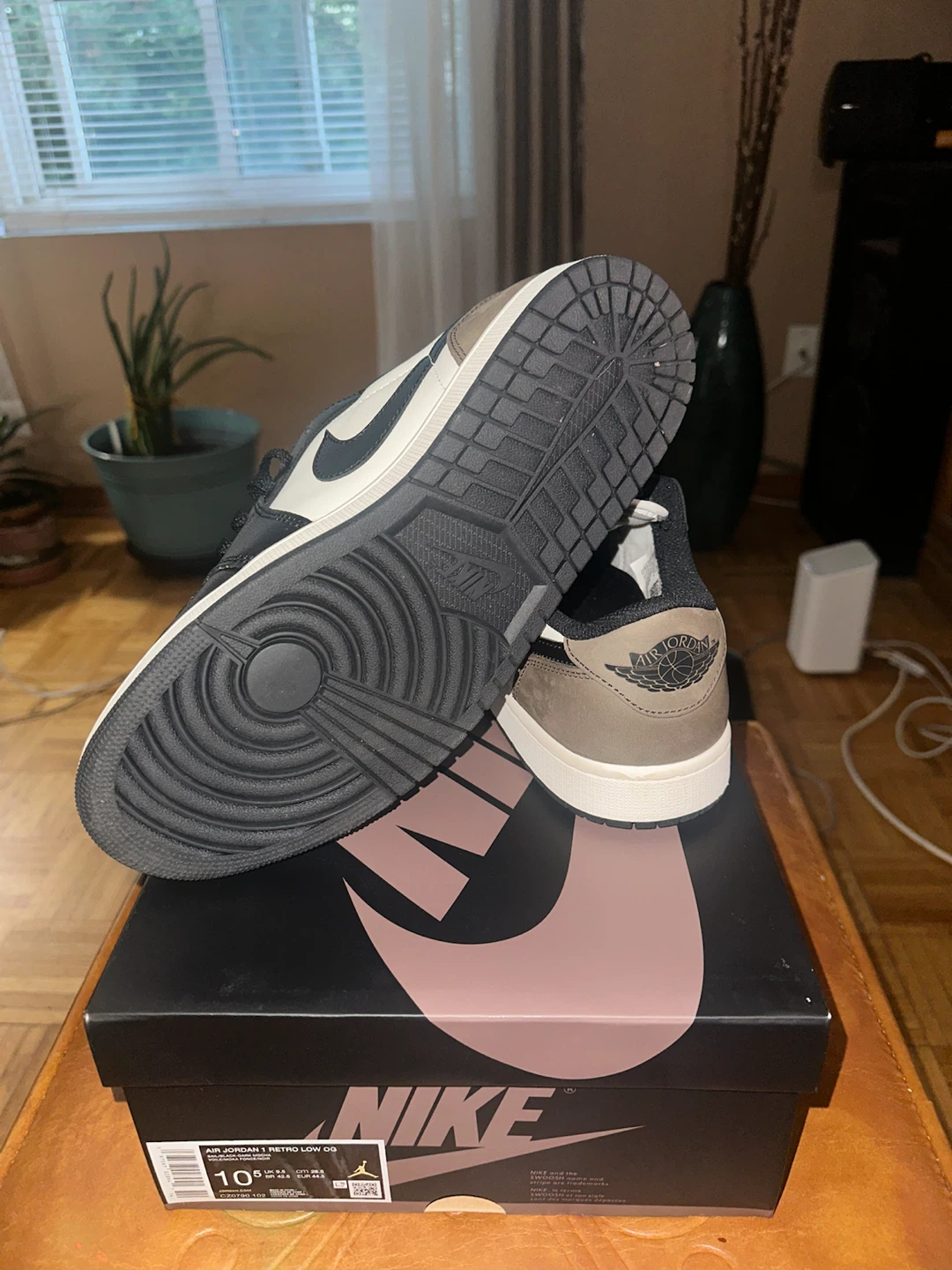 Jordan 1 Low “Mocha” - photo 3