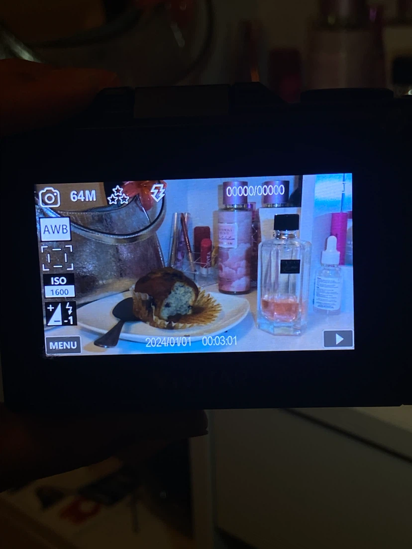 Vivitar 4K Ultra HD Digital Camera with 18x Zoom - photo 3