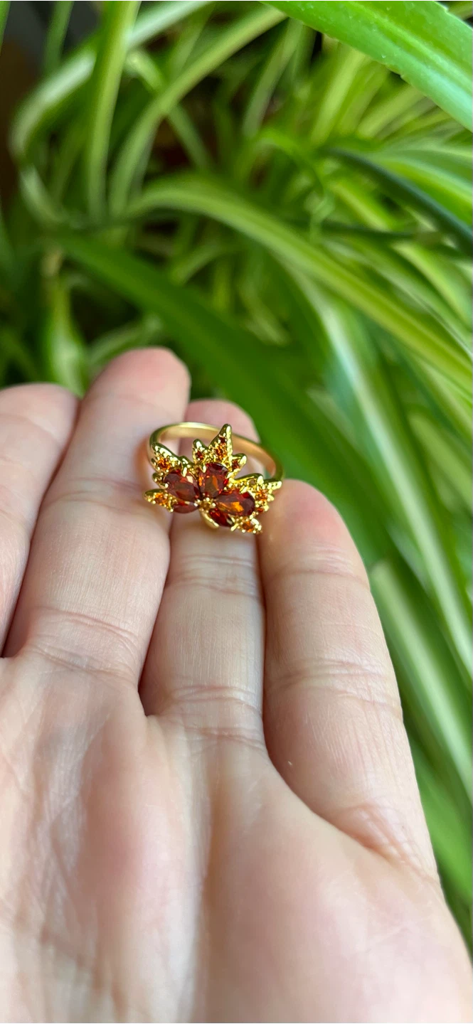 Gold-tone maple leaf ring with orange and red gems - photo 2