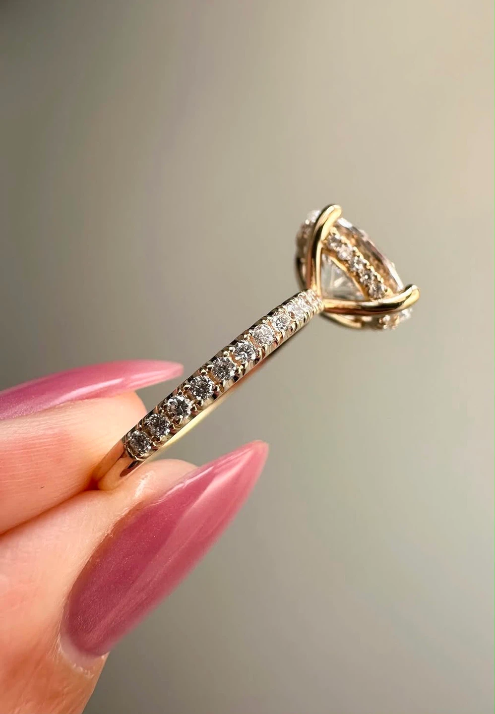 2 CT OVAL ENGAGEMENT RING - photo 2