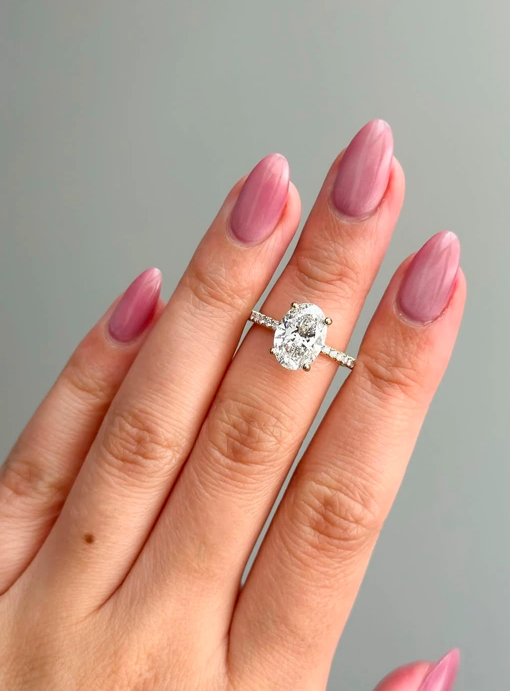 2 CT OVAL ENGAGEMENT RING - photo 3
