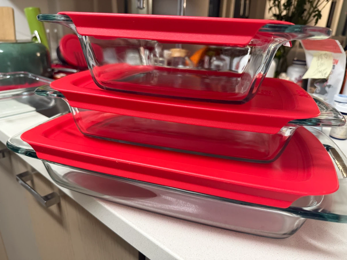 Pyrex Glass Baking Dishes with Lids - photo 2