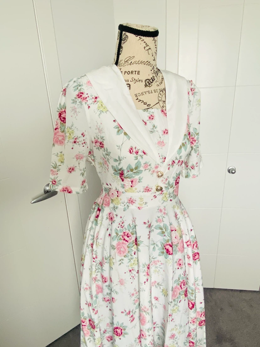 Floral Midi Dress with Sailor Collar - photo 2