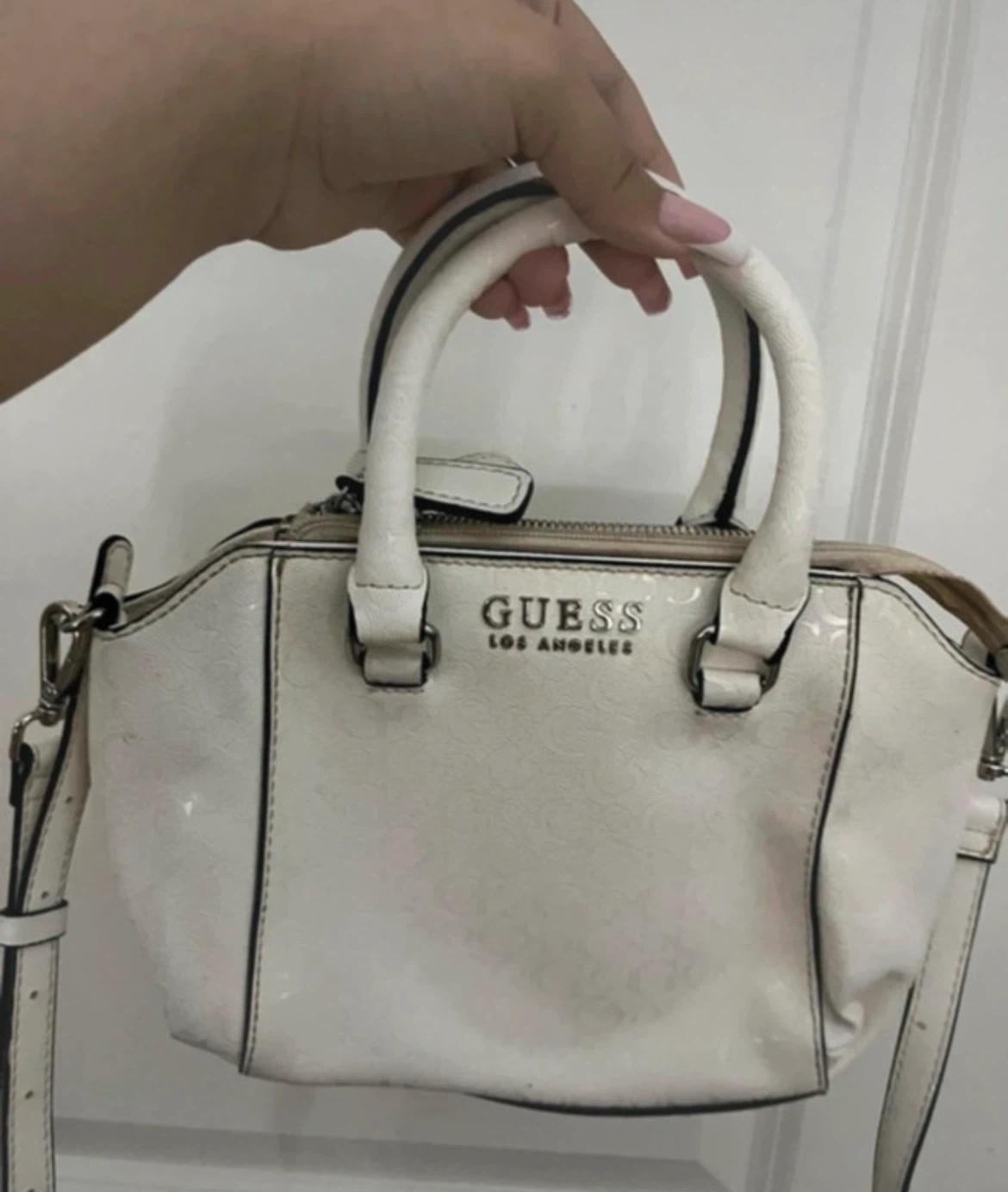 White GUESS Los Angeles Satchel Handbag - photo 2