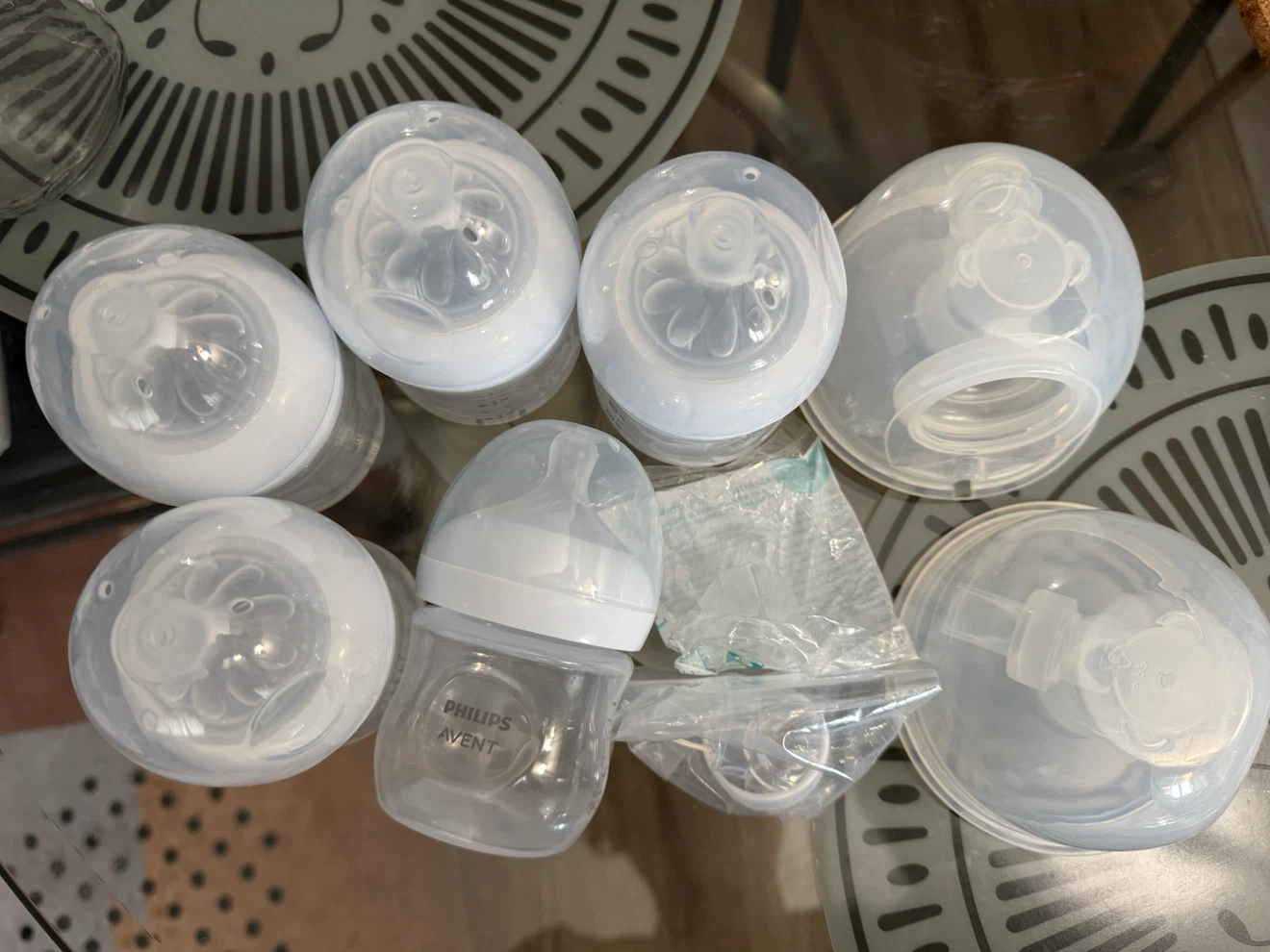 Philips Avent Baby Bottles and Breast Pump Parts