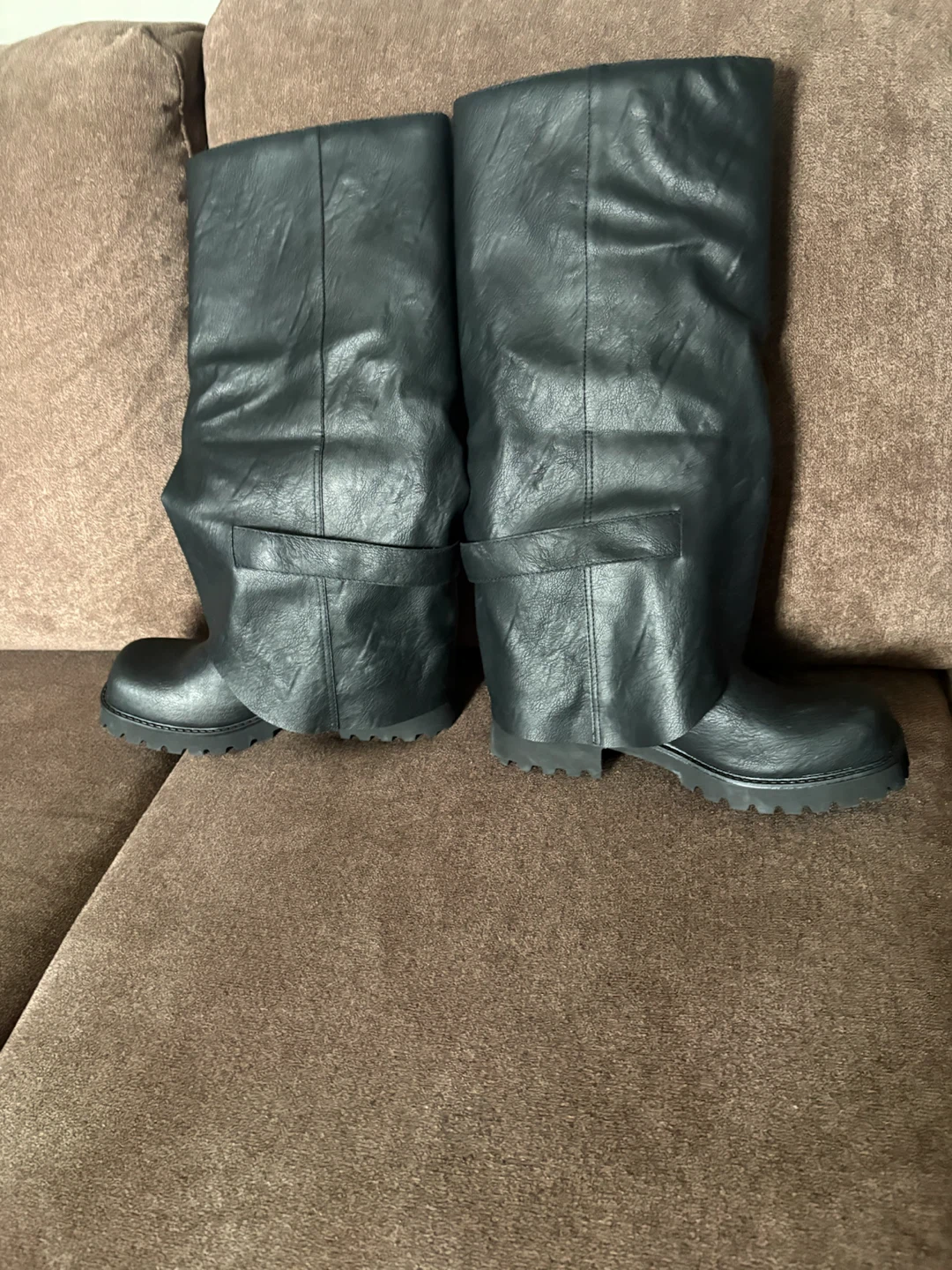 New Black Teaieui  Faux Leather Motorcycle/Biker Boots  Size 8.5 - photo 2