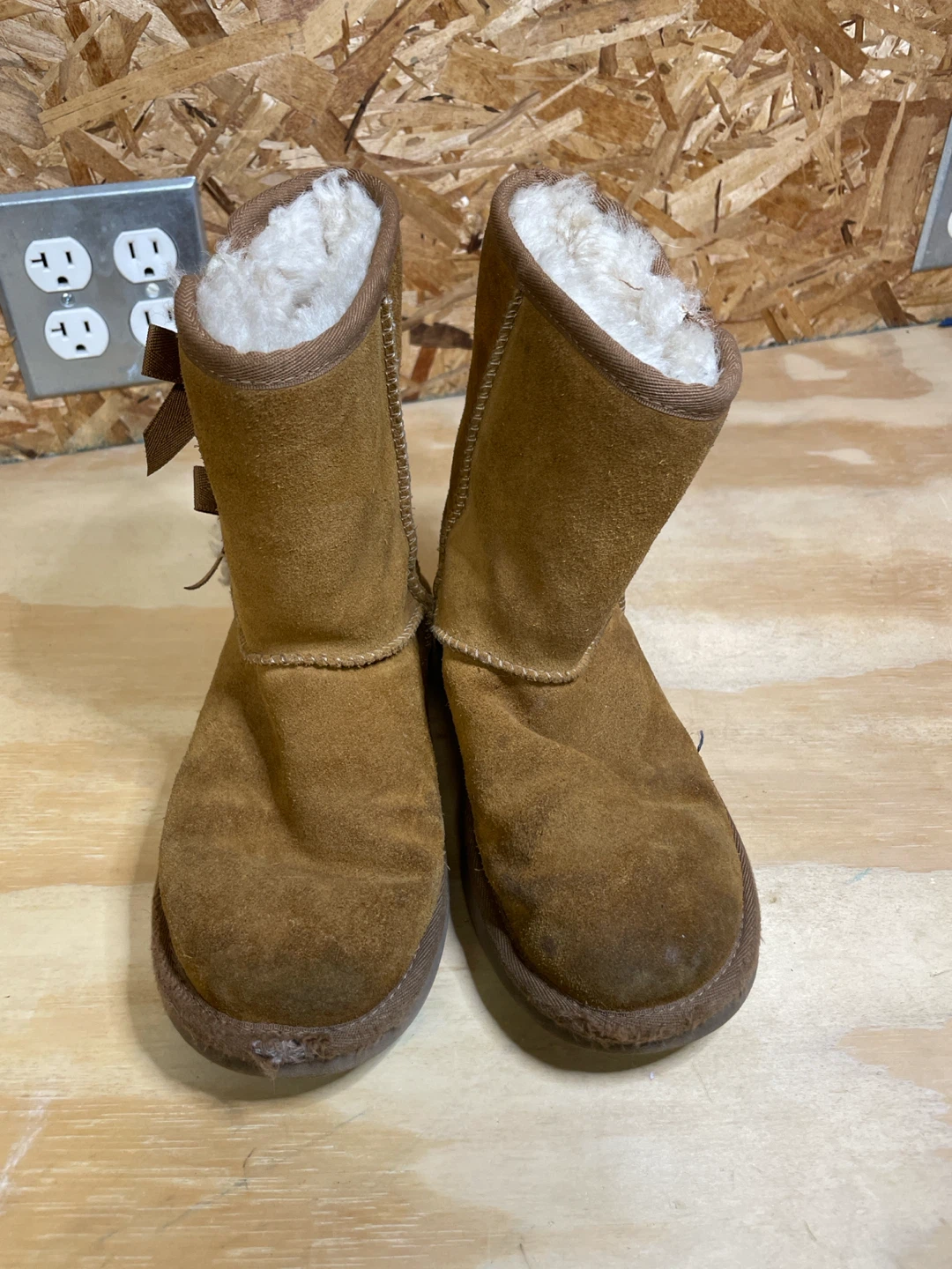 Koolaburra by UGG Brown Suede Boots with Bows
