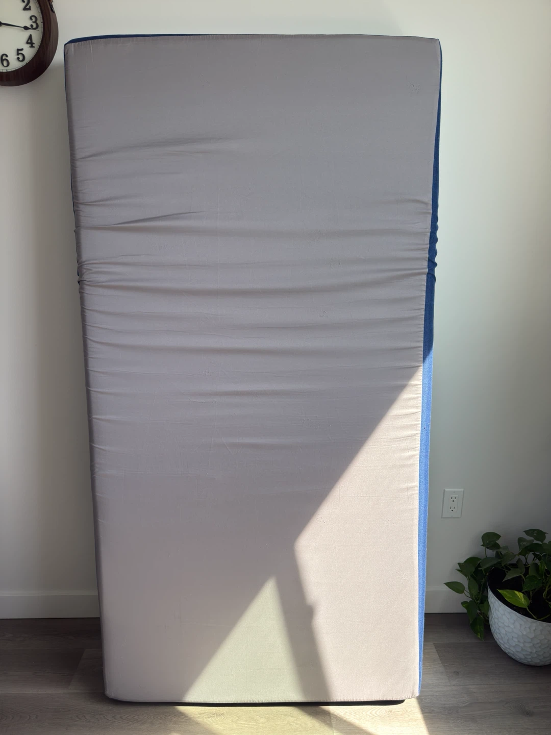 Two 8" Twin Gel Memory Foam Mattresses $100 each. 2 for - $180 - photo 5