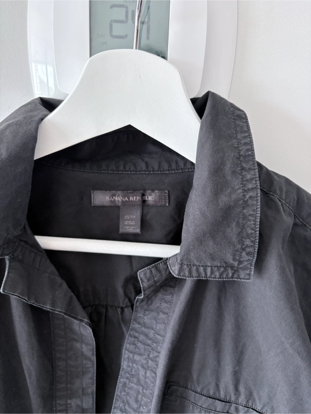 Banana Republic Black Button-Up Shirt XS - photo 2