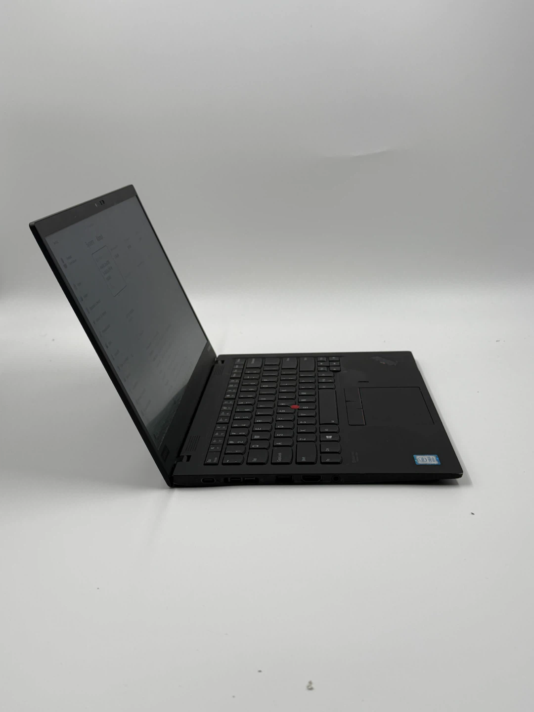 ThinkPad X1 Carbon Gen 7 i5 8th Gen 8GB 256 SSD - photo 2