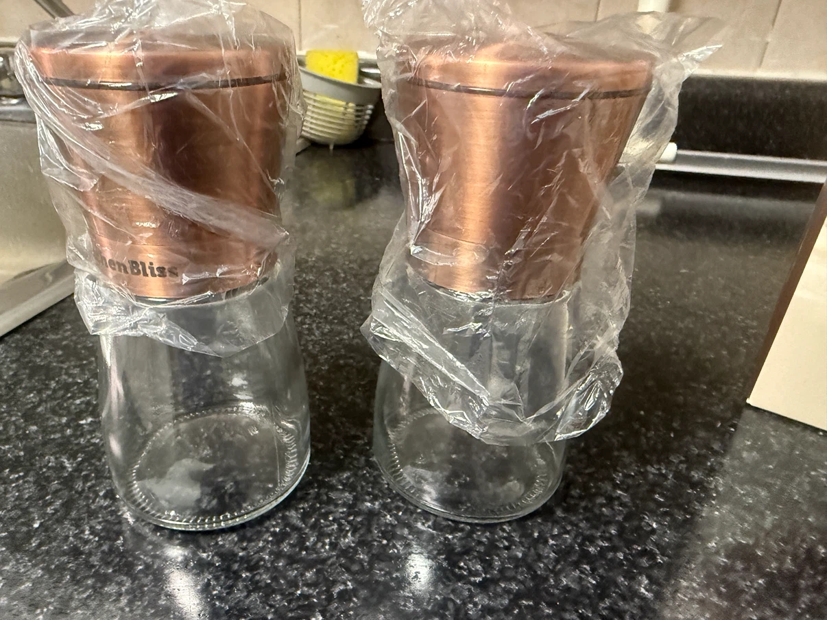 KitchenBliss Salt and Pepper Grinder Set - photo 3