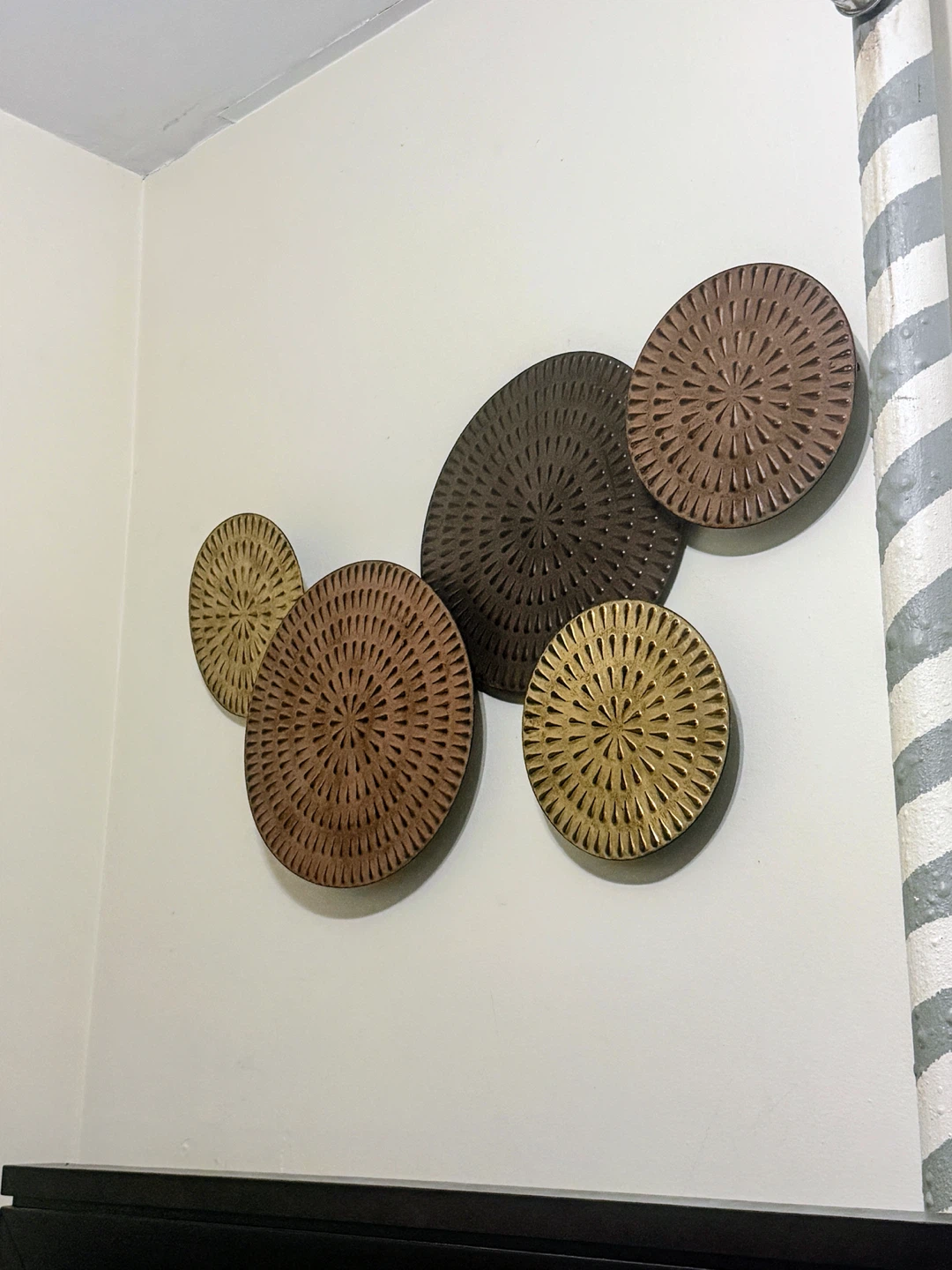 Decor metal