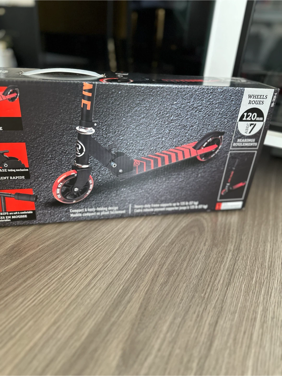 New Folding Scooter – Great for Kids & Adults - photo 2