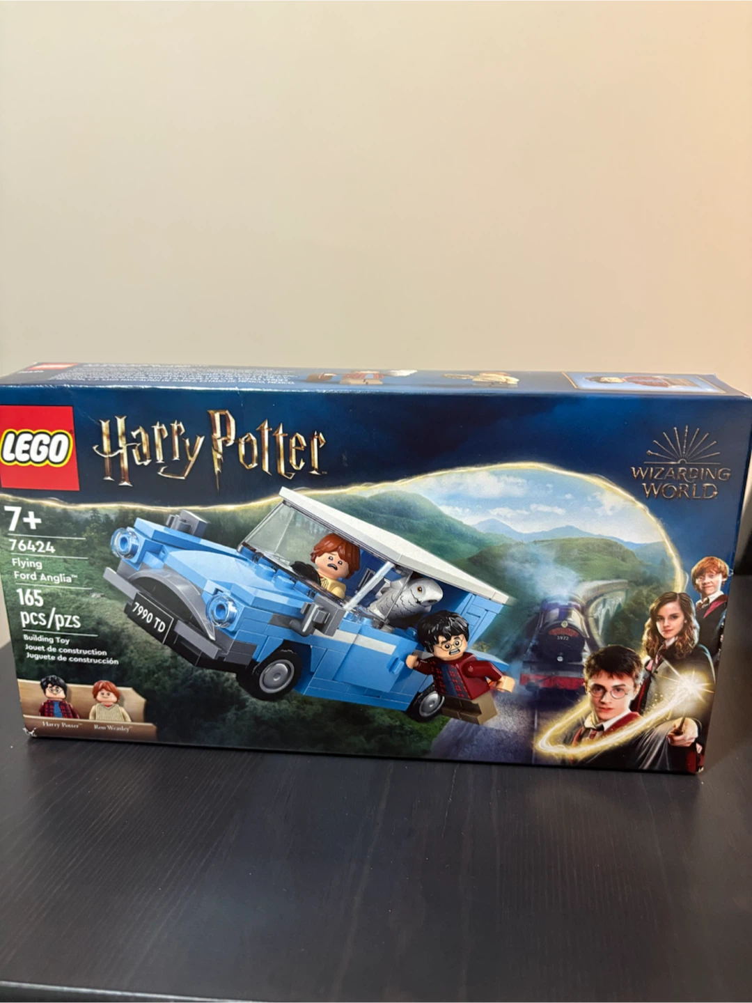 New LEGO Harry Potter 76424 Flying Ford Anglia Building Toy Set