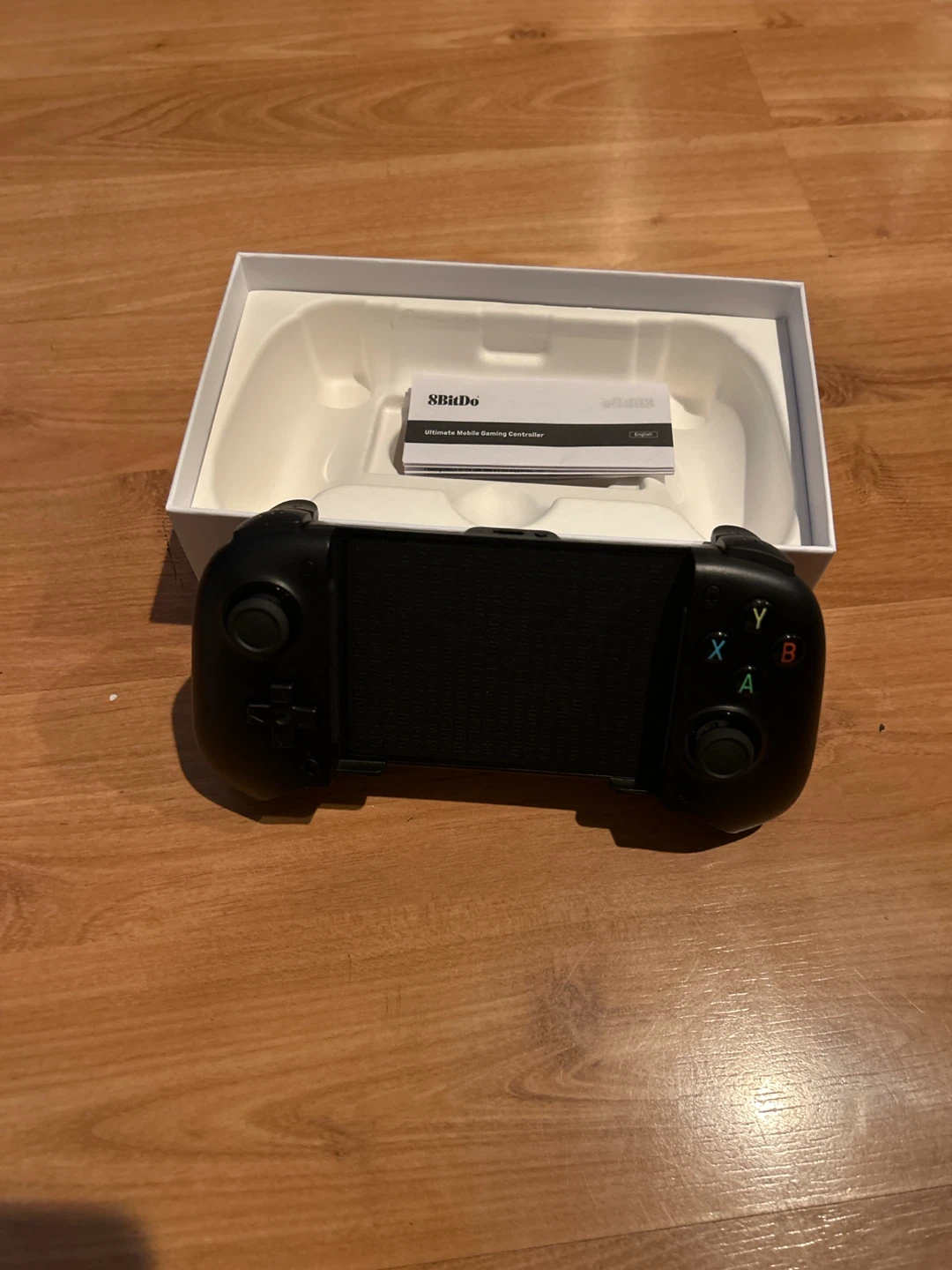 8BitDo Ultimate Mobile Gaming Controller - photo 4