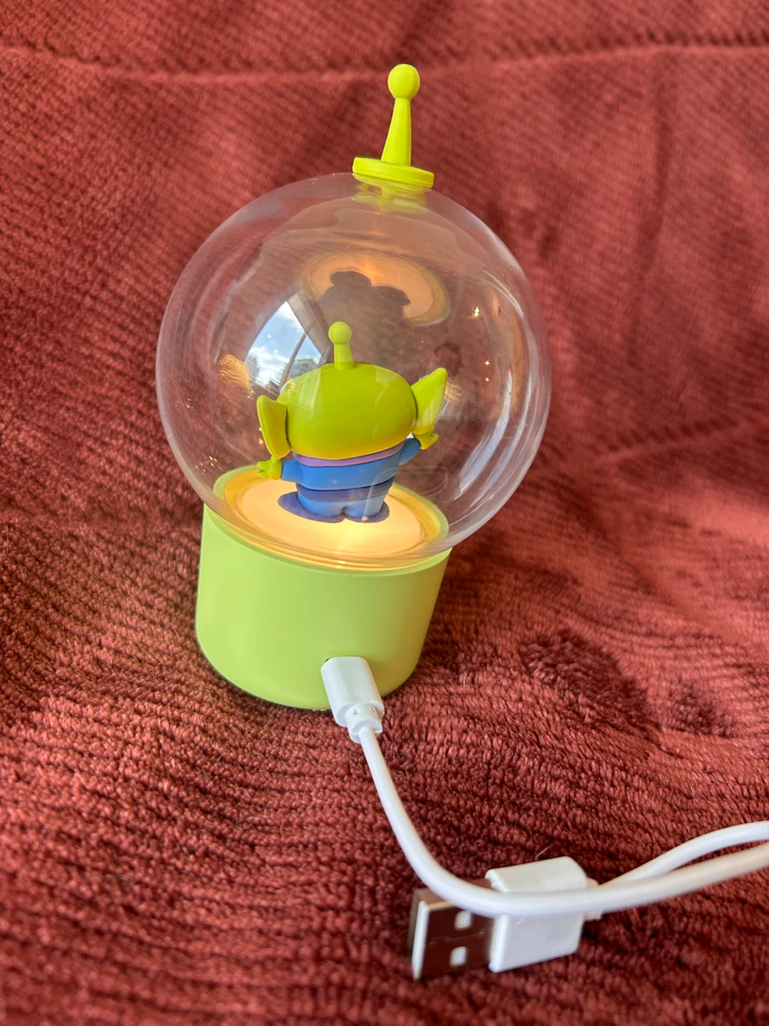 MINISO Disney Bulb Night Light - USB Powered LED Lamp - photo 2