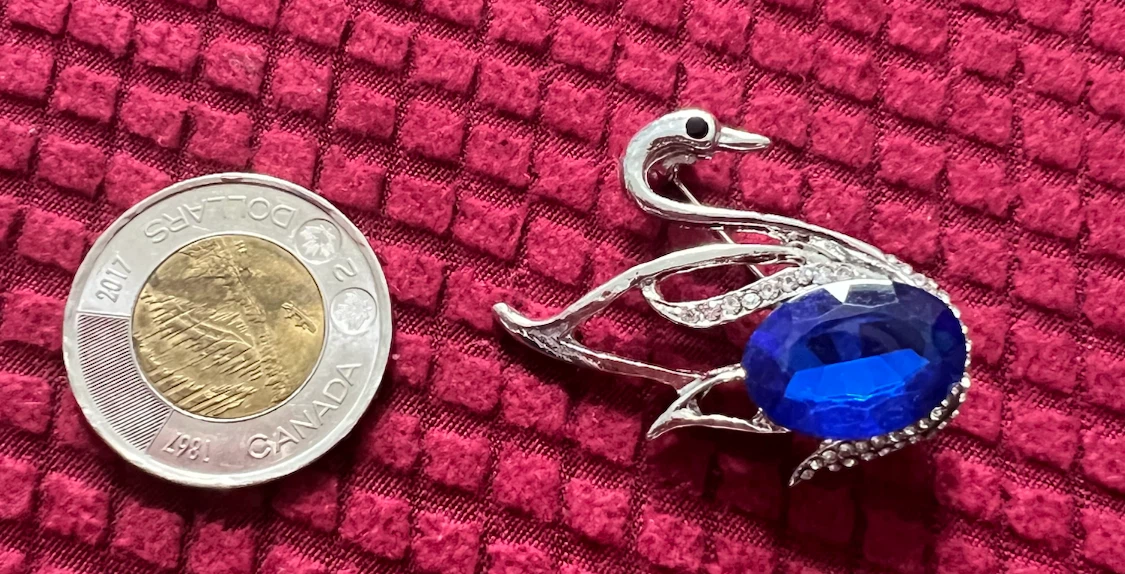 Silver Swan Brooch with Blue Gemstone - photo 2