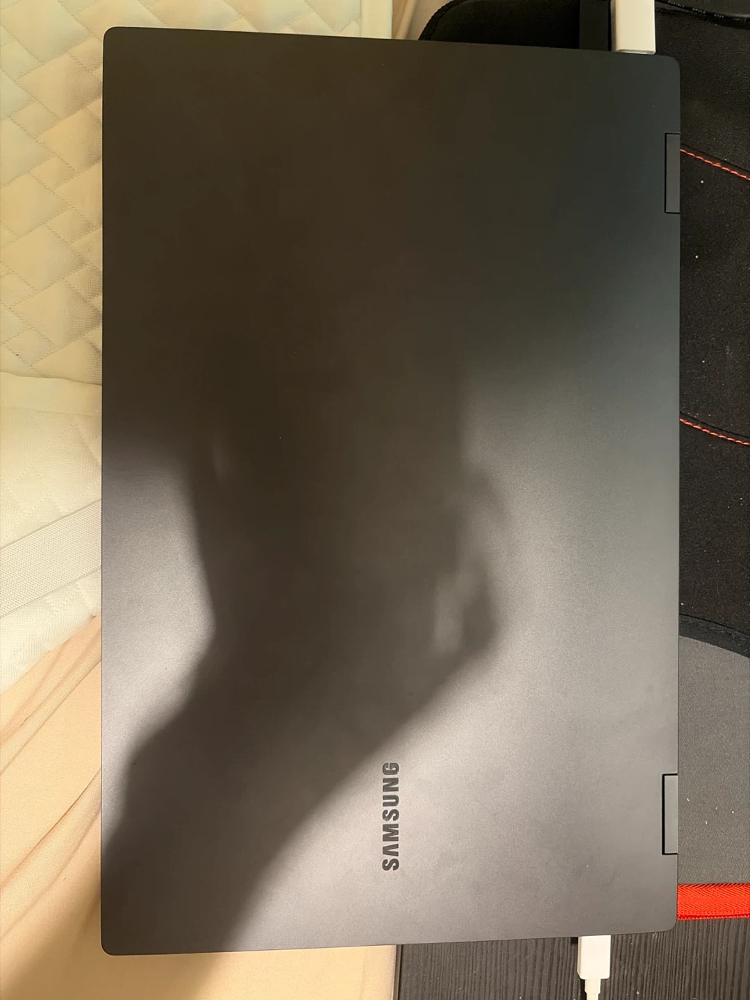 Samsung Galaxy book2 pro 360
