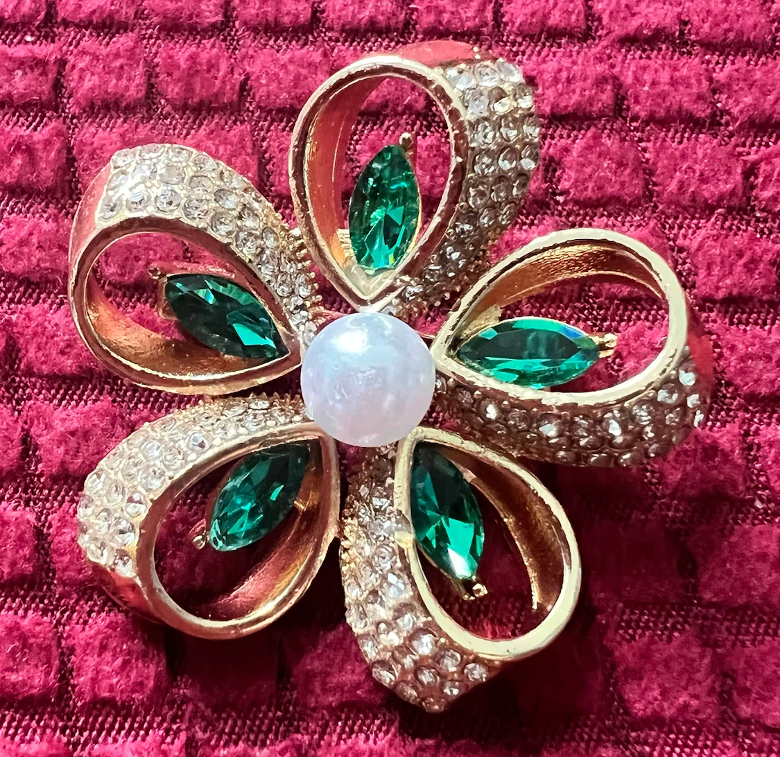 Flower Brooch with Pearl and Green Stones