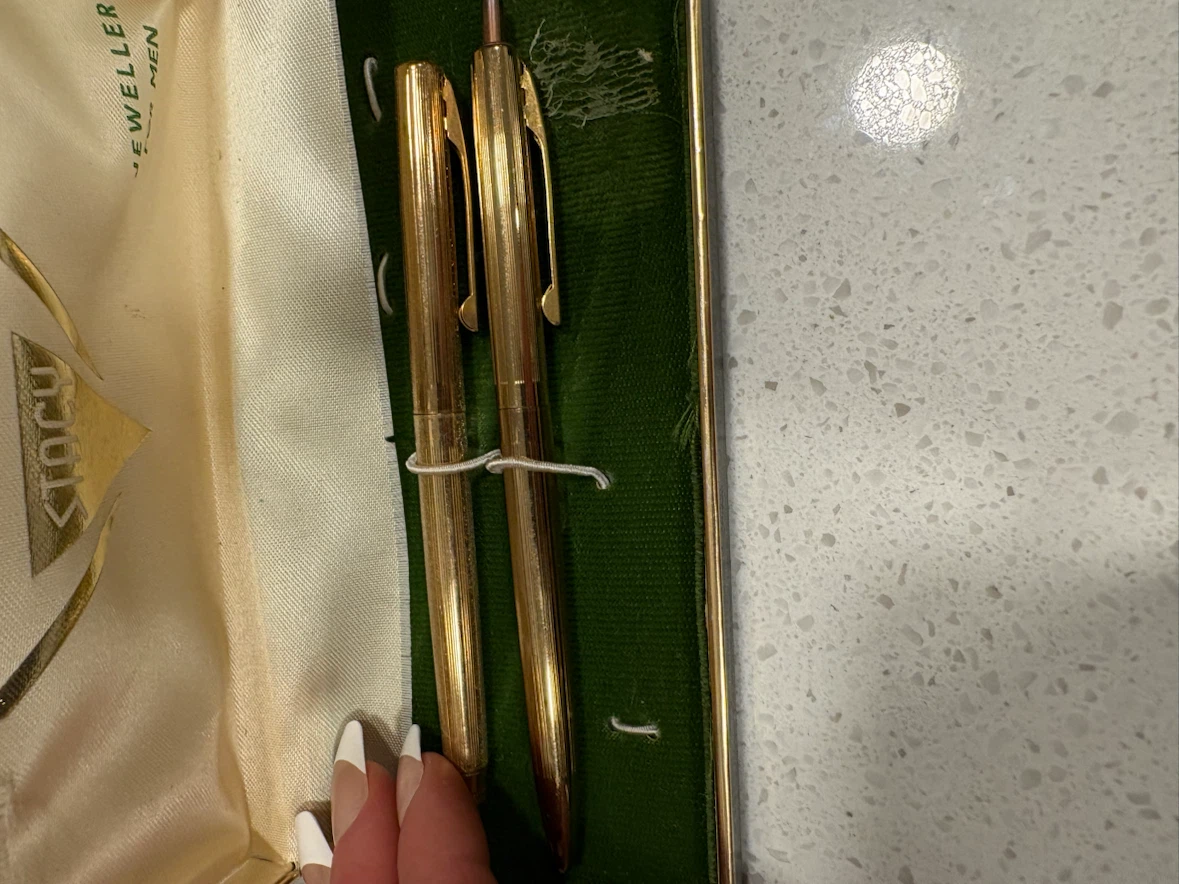 Stocu Gold Pens Set