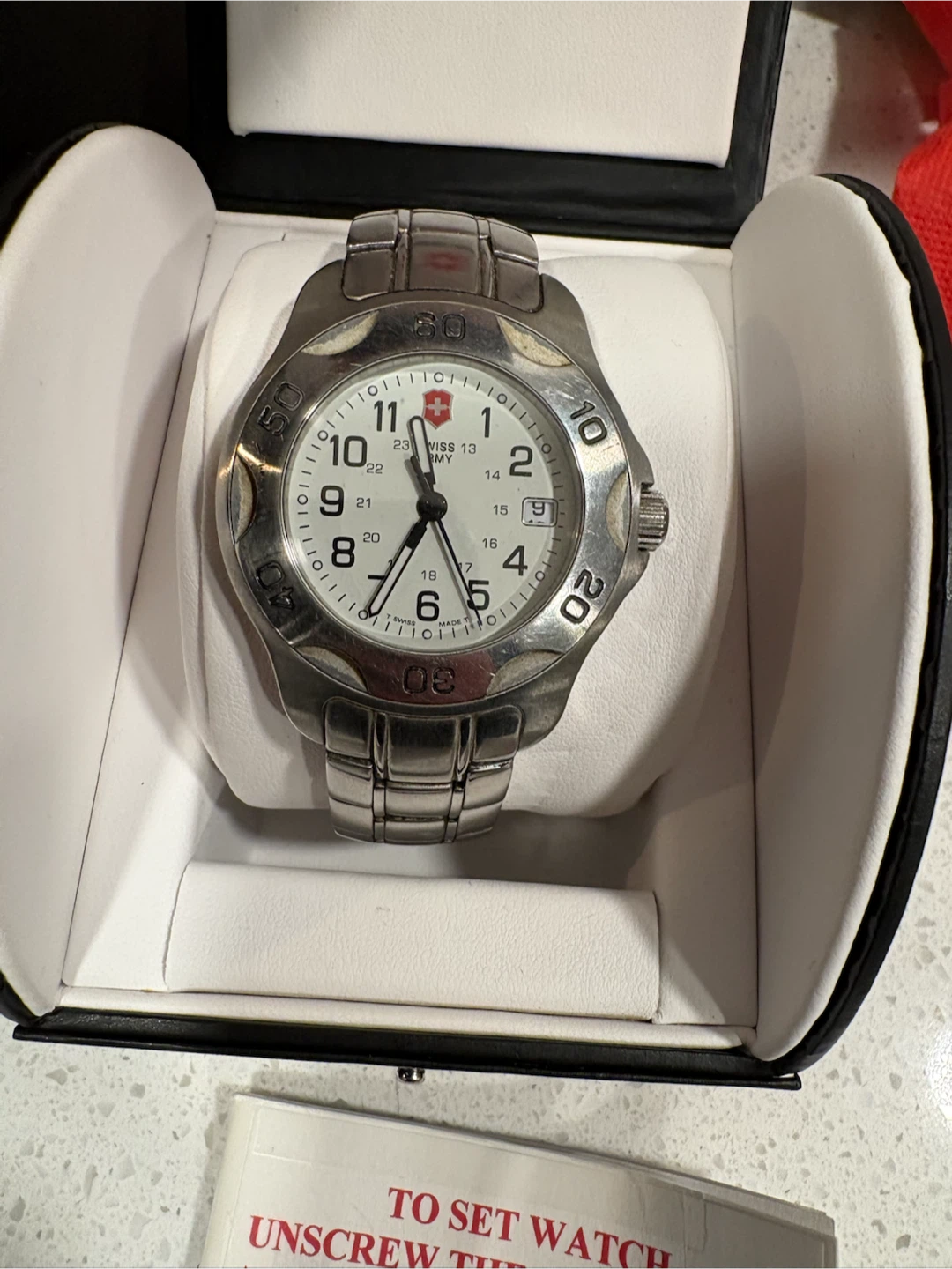 VICTORINOX-SWISS ARMY WATCH - photo 2