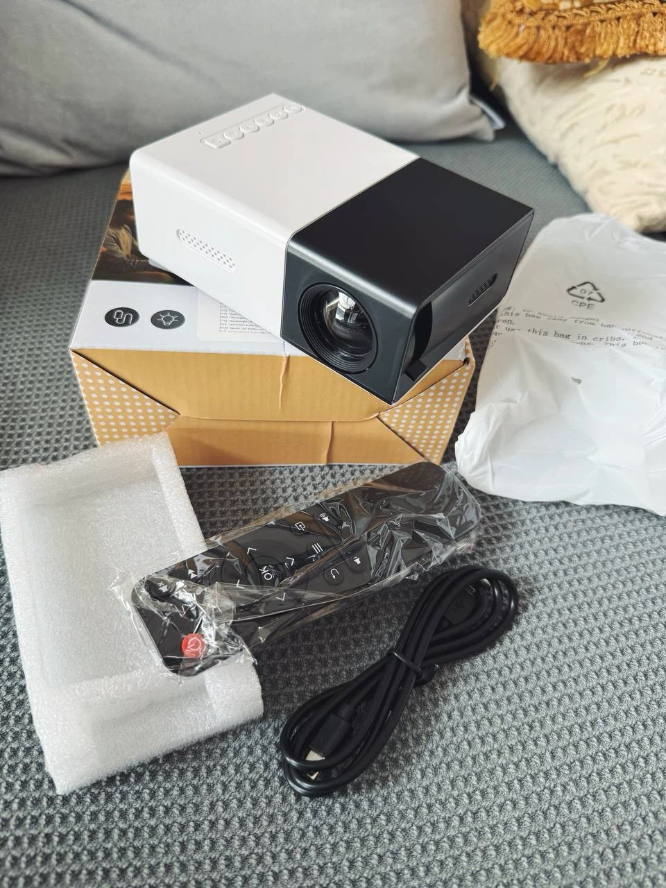 Mini Portable Projector