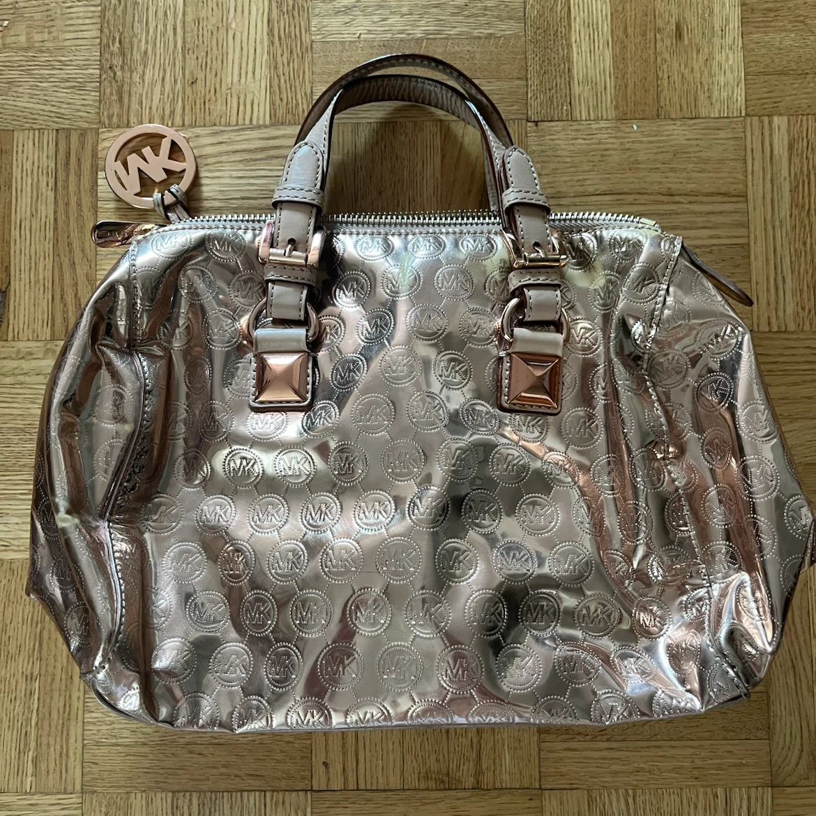 Michael Kors Rose Gold MK Signature Satchel Bag - photo 2