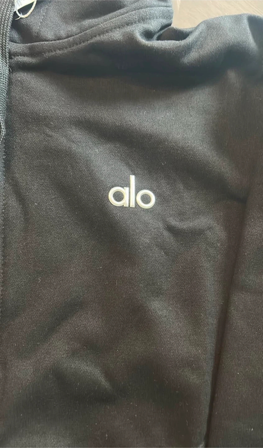 Alo Yoga Black Zip-Up Hoodie - photo 3