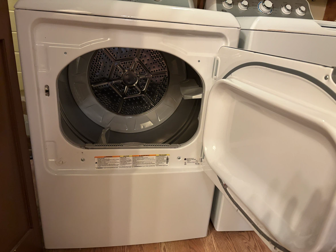 GE Washing Machine and Electric Dryer Set - photo 4