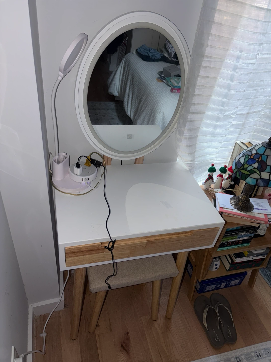 Vanity Desk with Lighted Mirror and Stool - photo 2