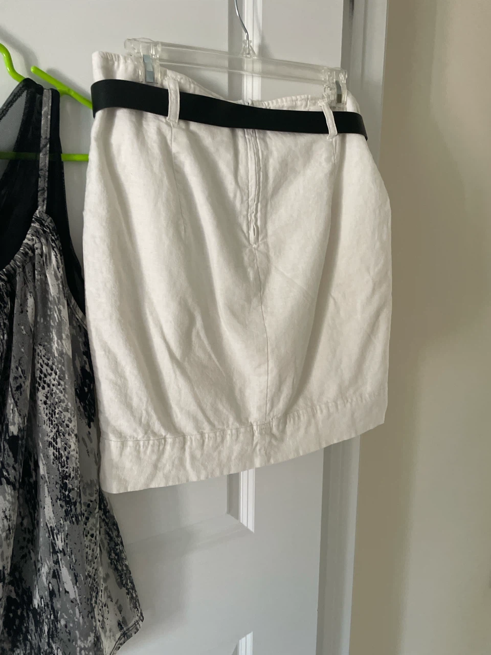 Summer set with White Skirt  and top like new - photo 2