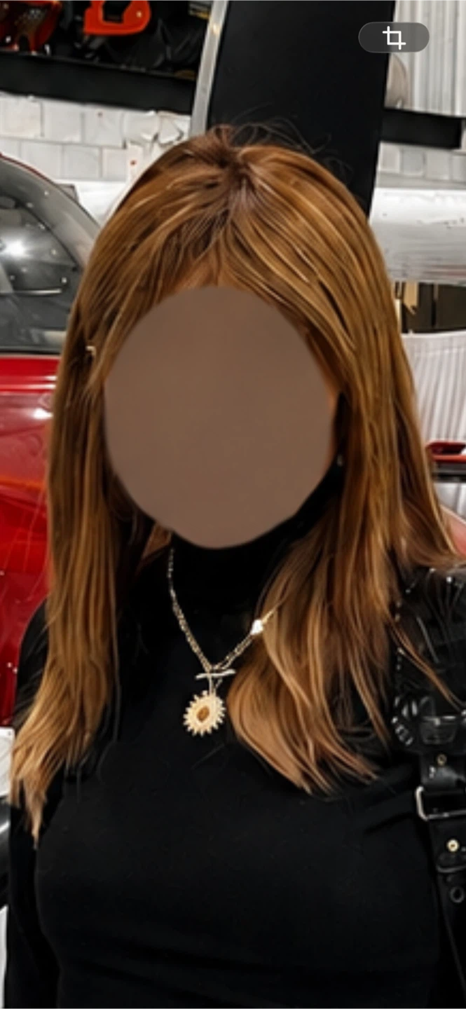 Natural-Looking Women’s Wig – Soft & Lightweight