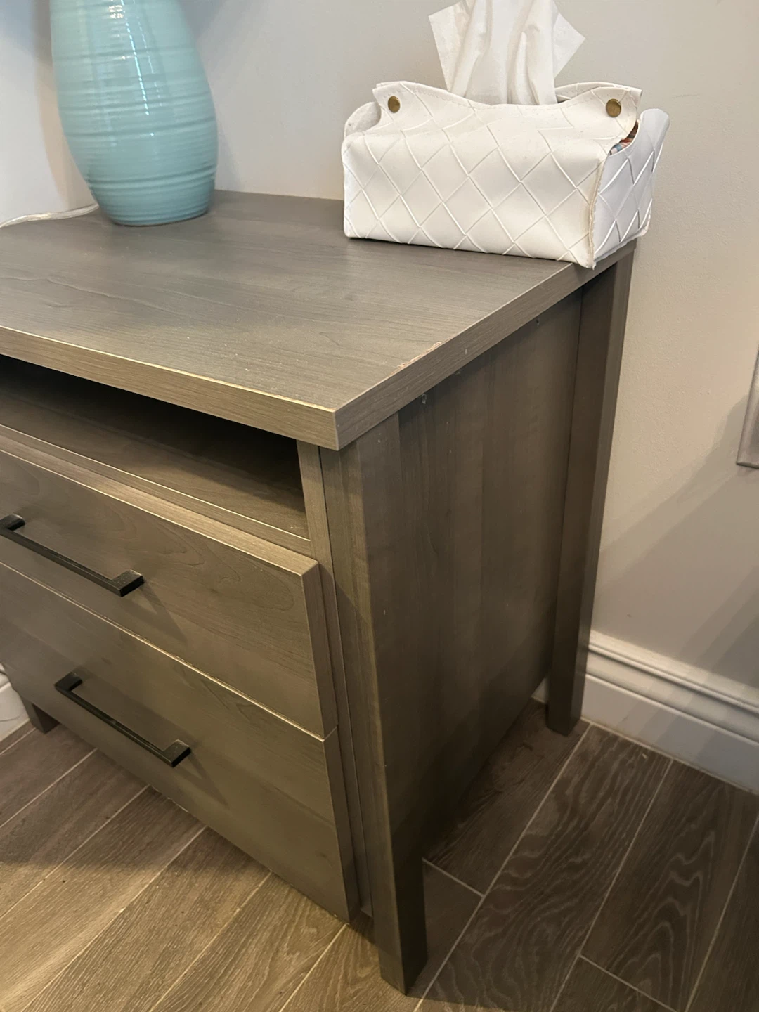 2 Nightstands - Grey Wood finish - photo 3