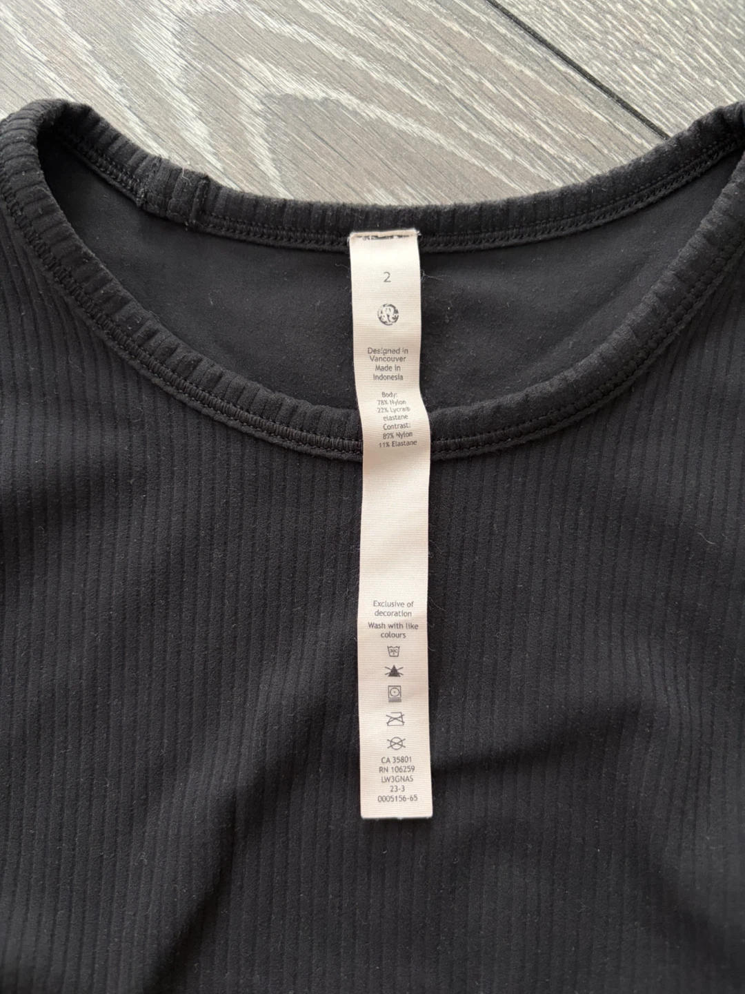 Lululemon All It Takes Ribbed nulu Short-Sleeve Shirt Top Size 2 - photo 2