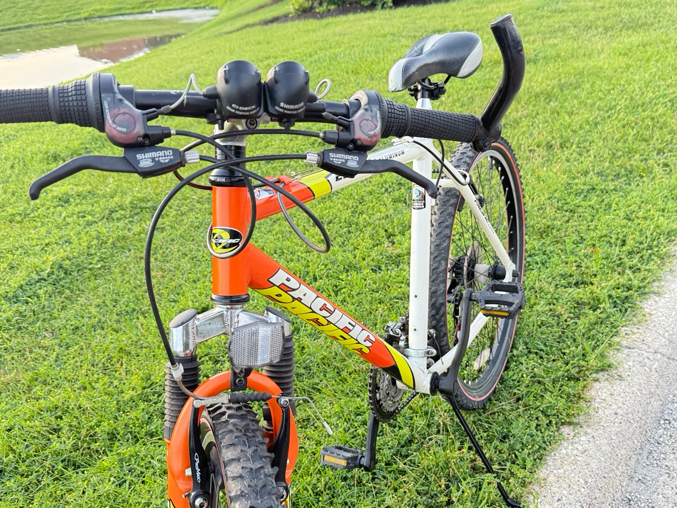 Pacific Elite Aluminum Mountain Bike - photo 5
