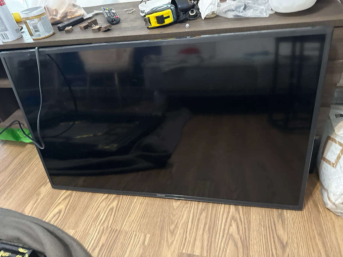 Samsung Flat Screen TV