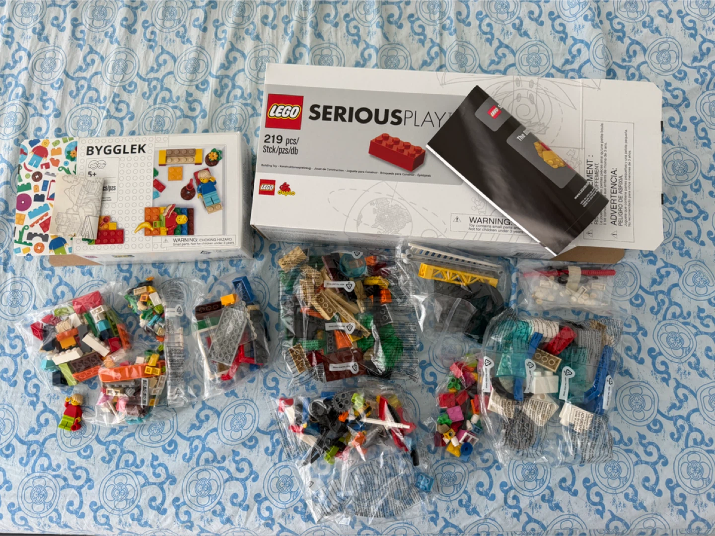 Two boxes of Lego - photo 2