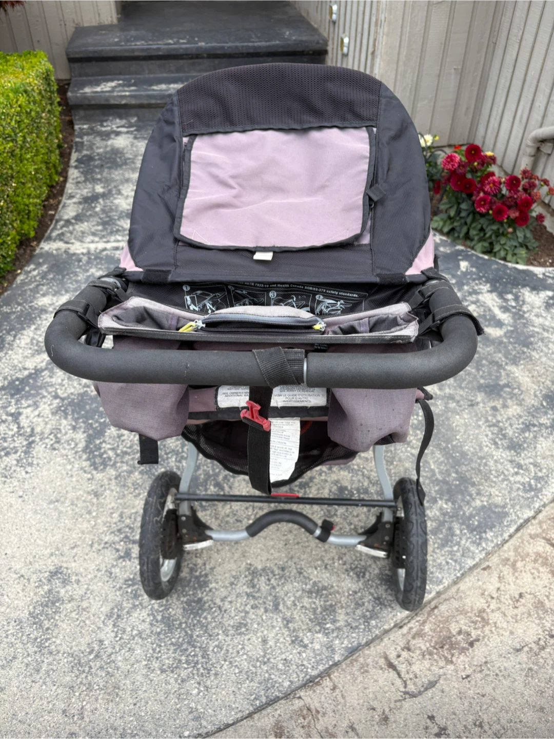 BOB Jogging Stroller - photo 2