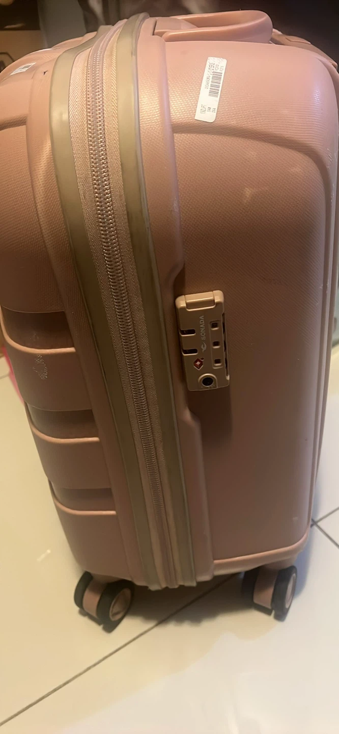 Sonada Pink Hardside Spinner Luggage