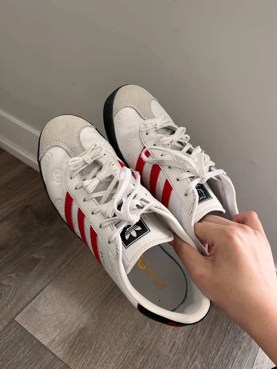 Adidas Gazelle Hello Kitty Shoes 50th anniversary - photo 2