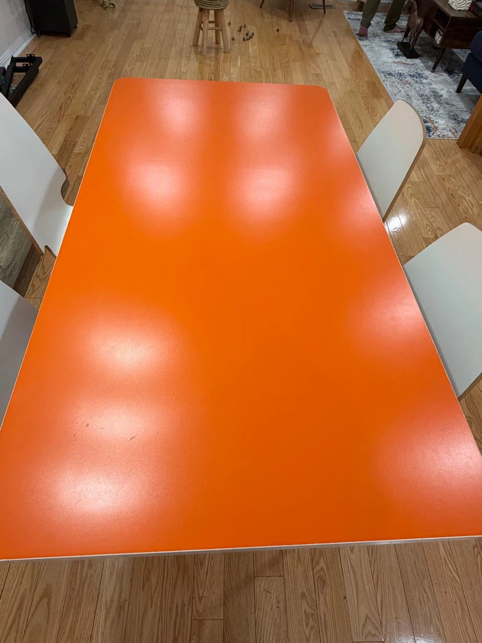 Modern Dining Table with 4 Matching Chairs - photo 3