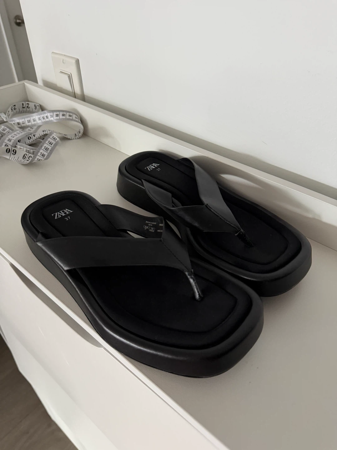 ZARA Black Platform Flip Flops Size 37