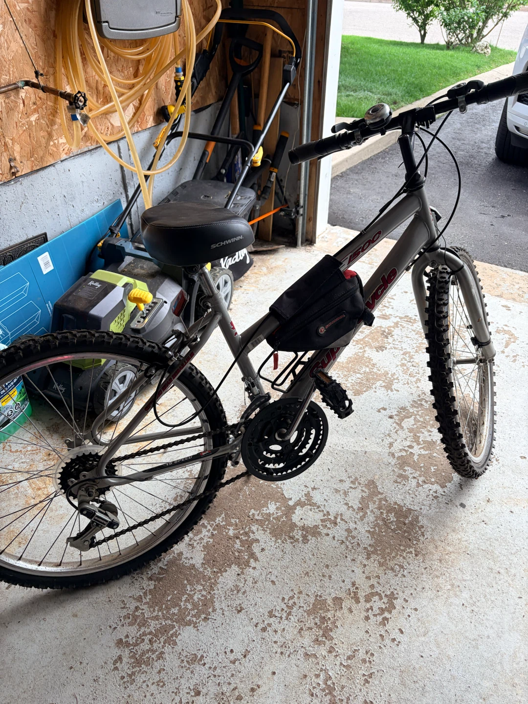 Schwinn Supercycle 1500 Bicycle