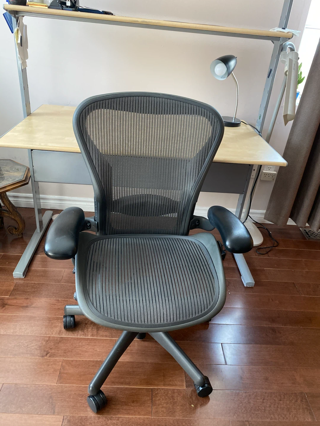 Herman Miller Aeron Chair