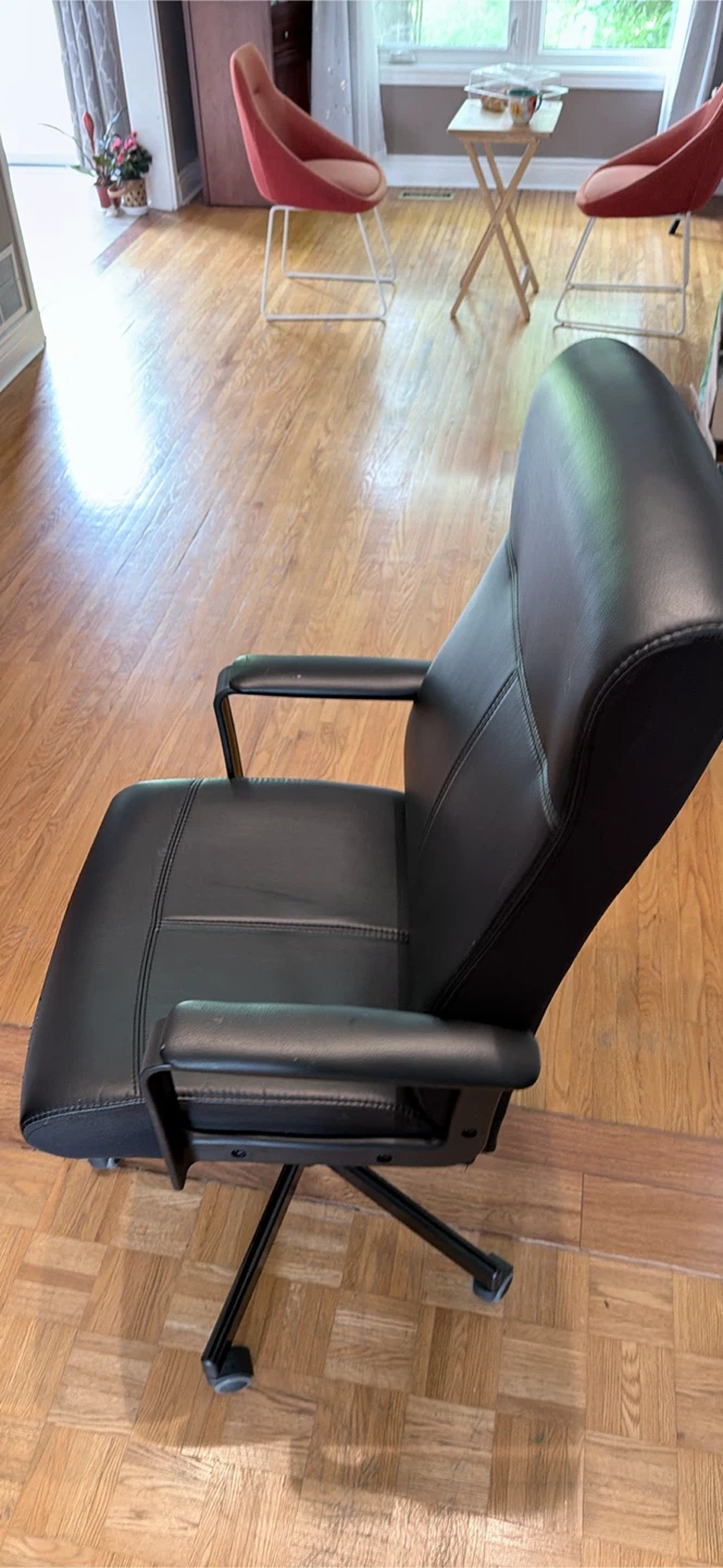 !!! MOVING SELL, MUST SELL” Black Office Chair - photo 3