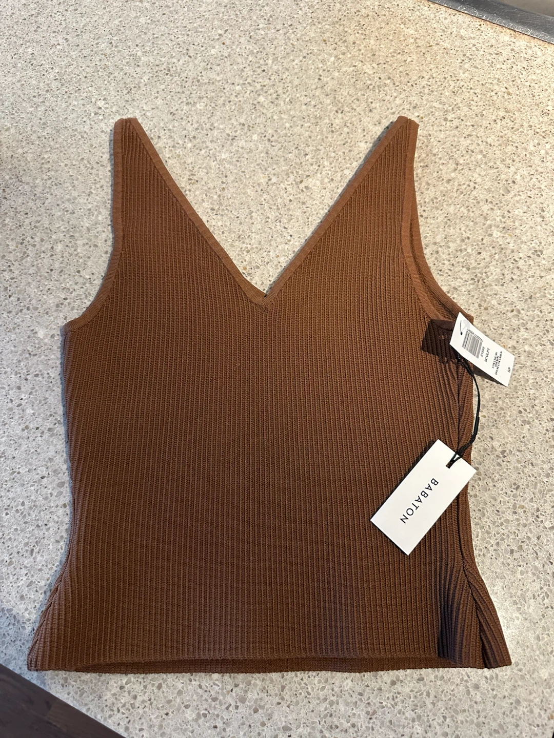 BABATON Brown Ribbed V-Neck Tank Top - photo 2