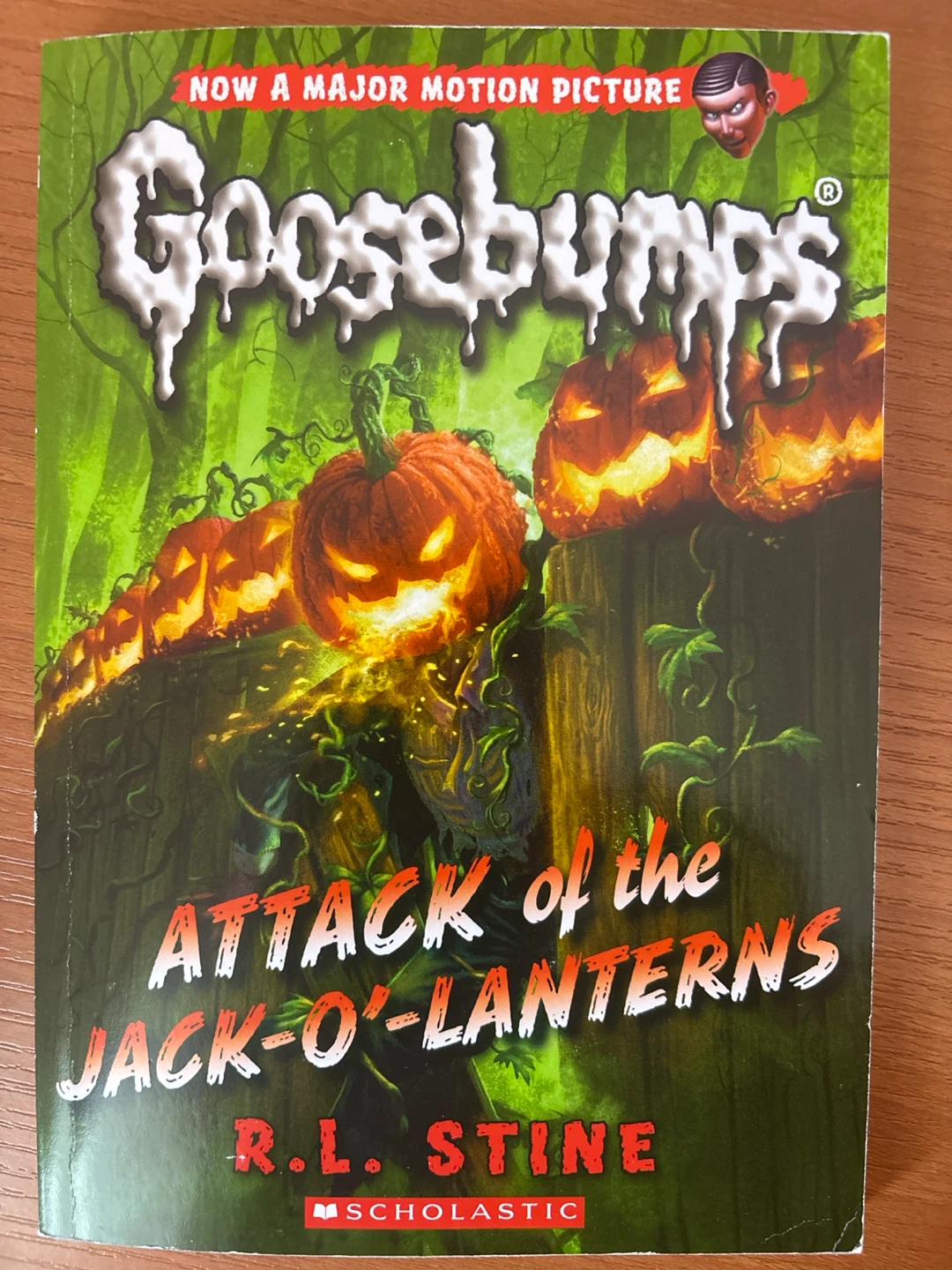 Goosebumps HorrorLand AND Attack of the Jack-O-Lanterns Books - photo 2