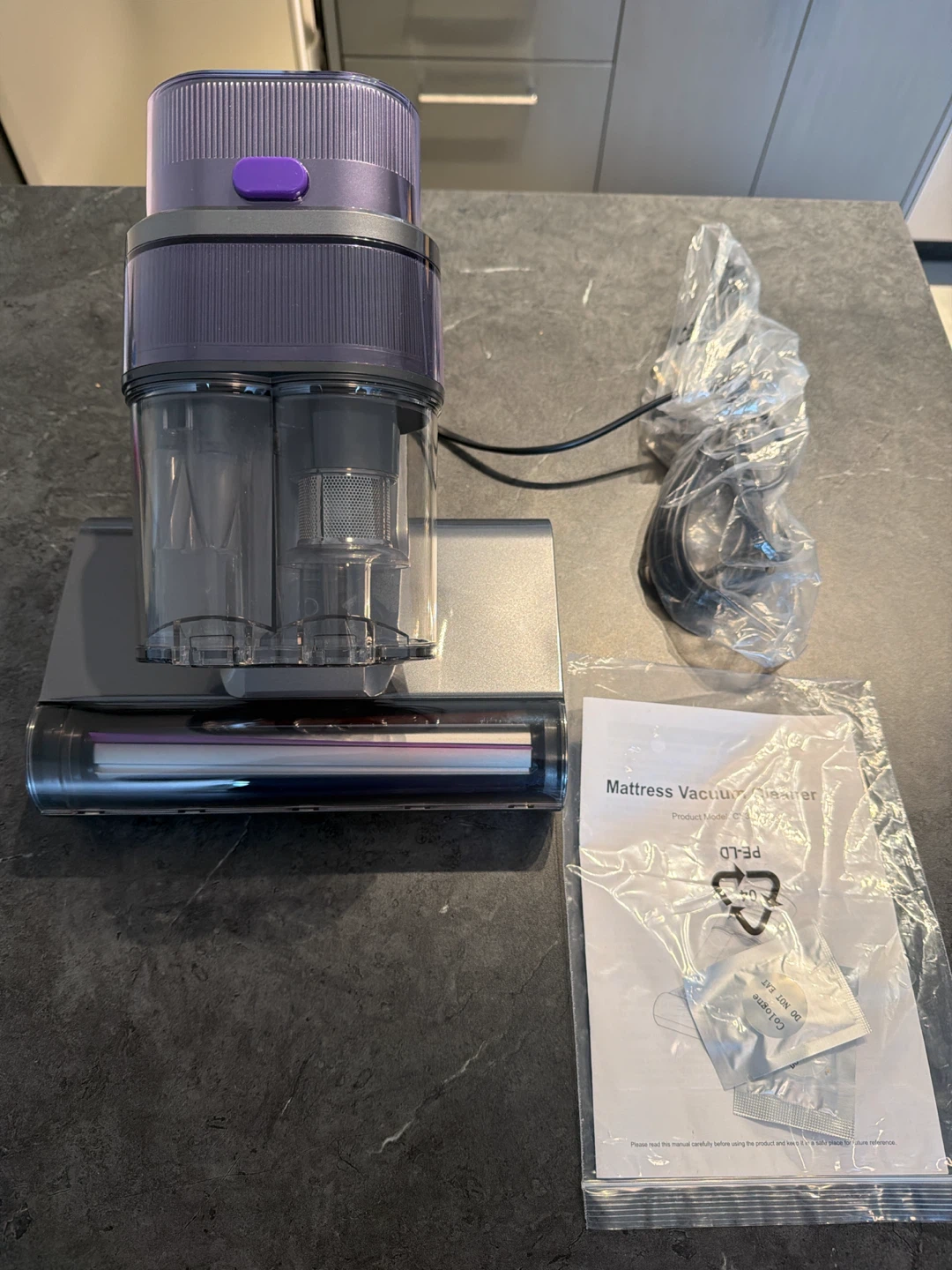 Mattress Vacuum Cleaner - photo 2