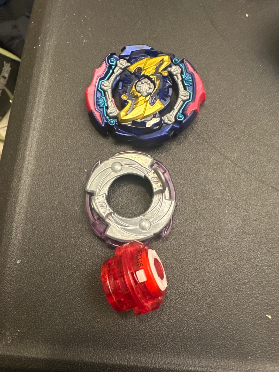 Beyblade burst turbo and GT takaratomy - photo 3